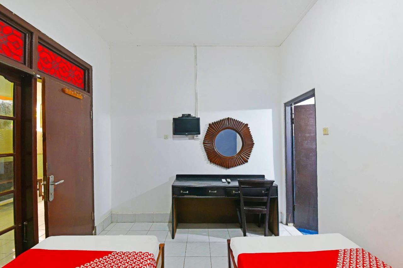 Oyo 3244 Grand Chandra Hotel Denpasar Zewnętrze zdjęcie