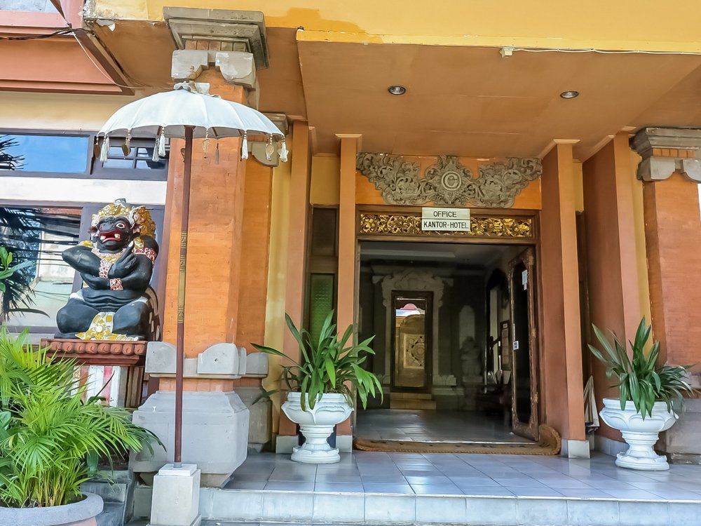 Oyo 3244 Grand Chandra Hotel Denpasar Zewnętrze zdjęcie